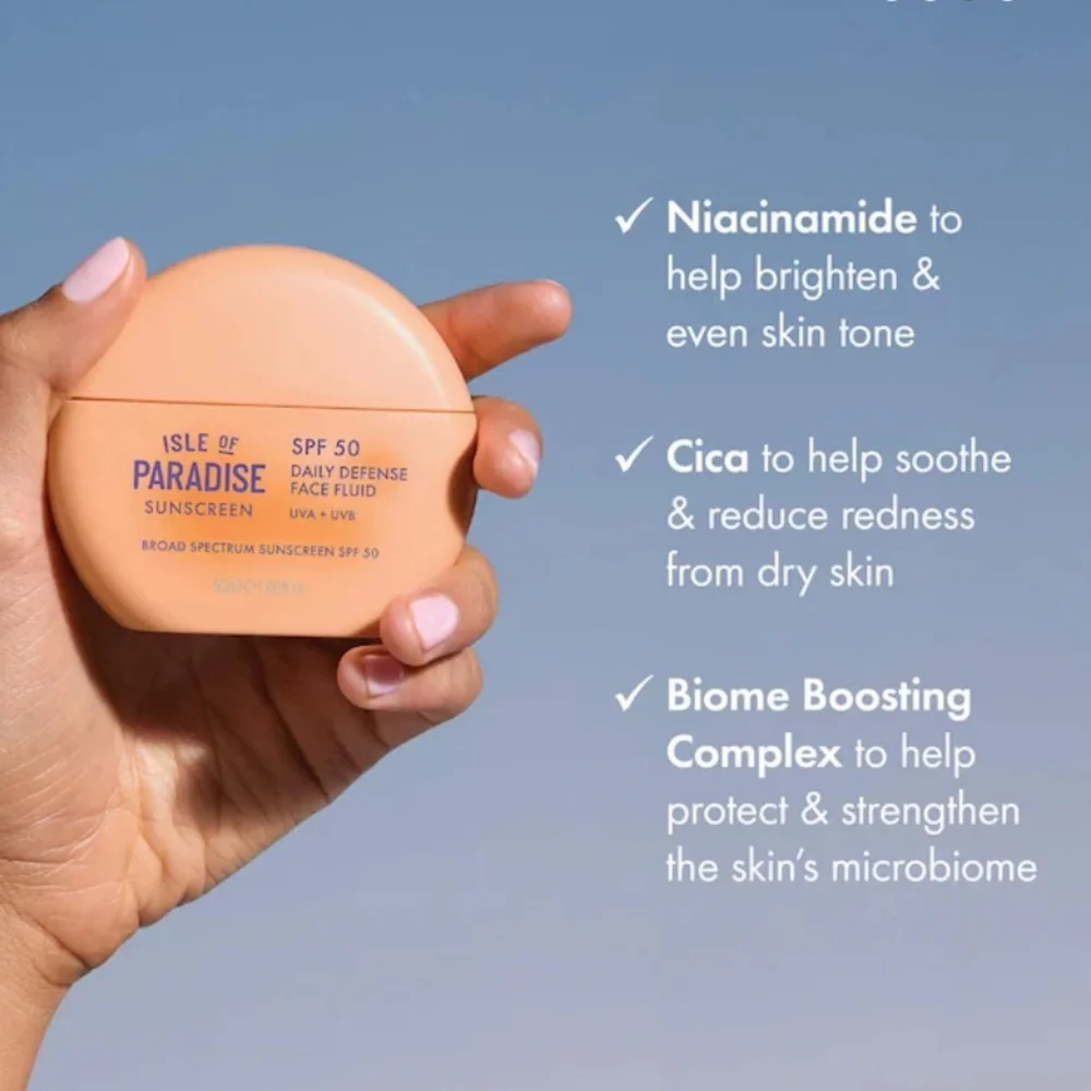 Isle of Paradise SPF 50 Sunscreen in Peach